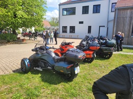 Man sieht nicht nur Bikes.